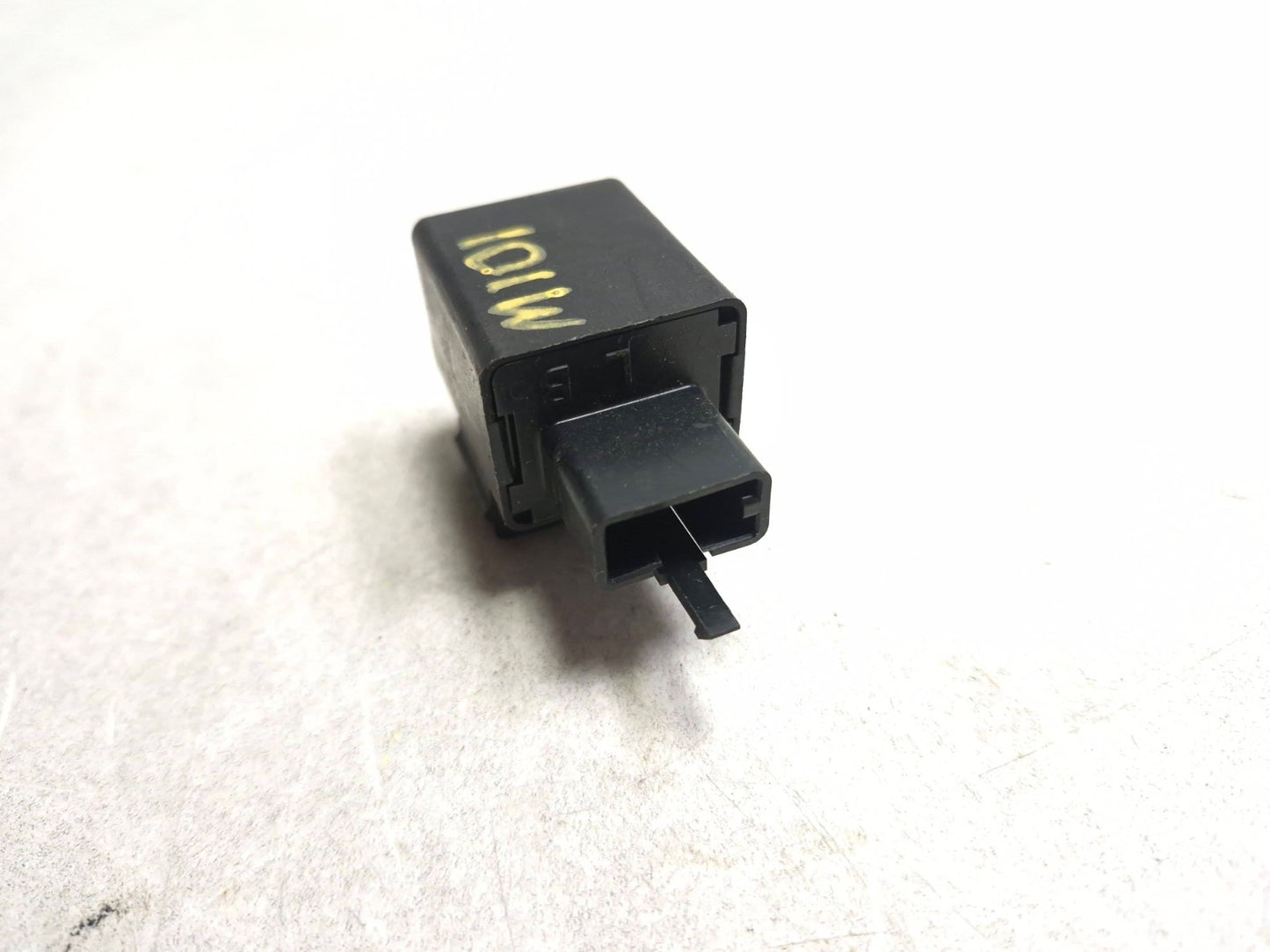 2024 Kawasaki Ninja 500 Ex500 Turn Signal Relay OEM