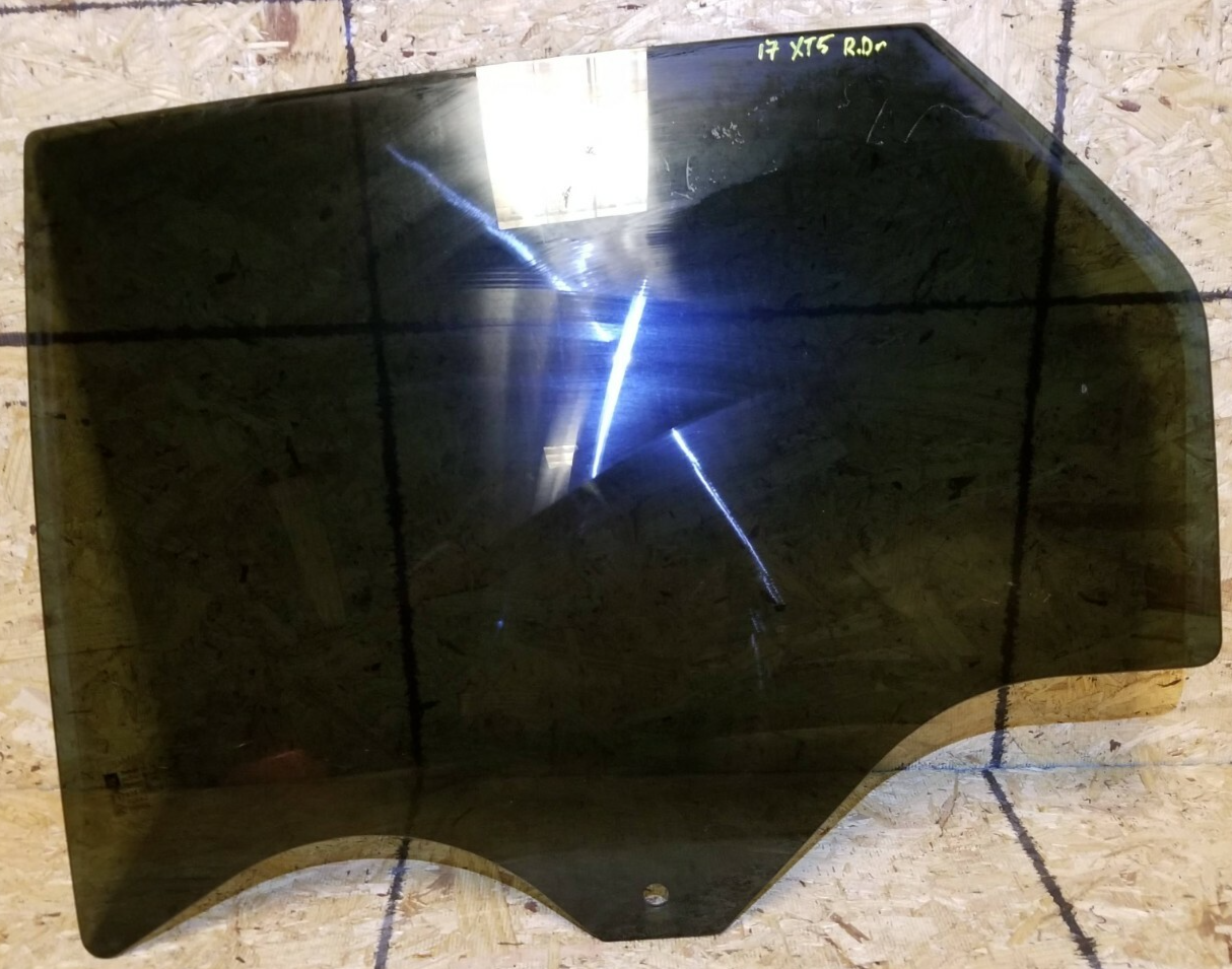2017 Cadillac Xt5 Rear Door Window Glass Left Driver Side OEM