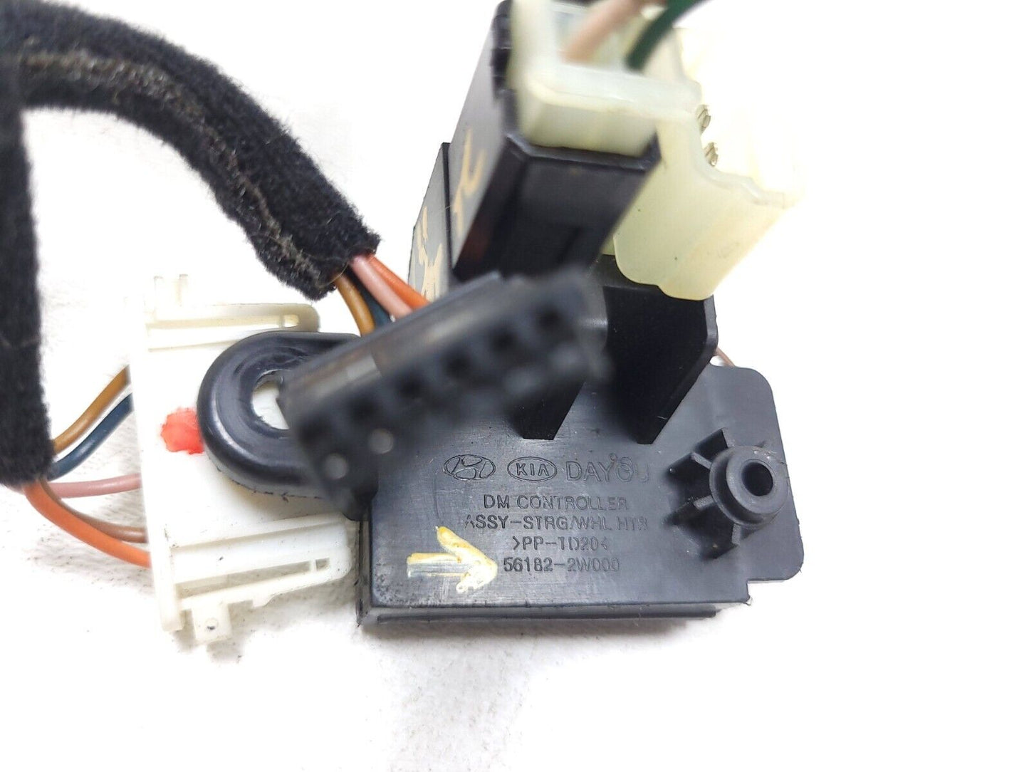 14 15 16 Kia Forte Steering Wheel Heater Controller 56182 2w000 OEM