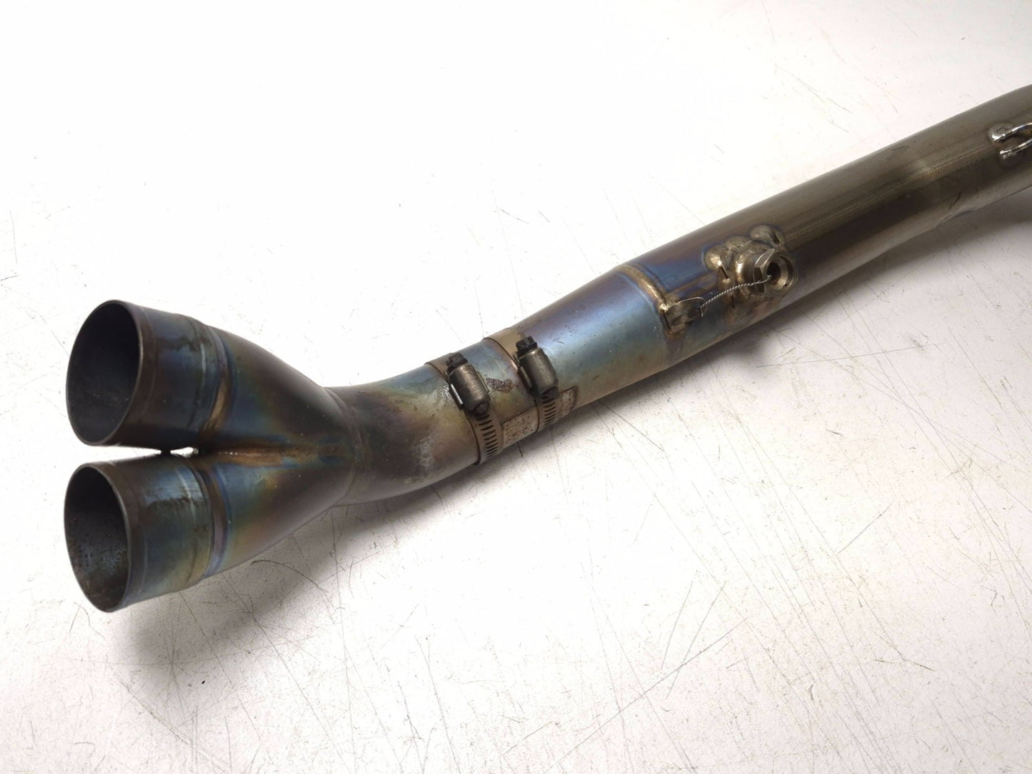 2005 Kawasaki Ninja Zx10r Exhaust Muffler Acrapovic Damaged OEM