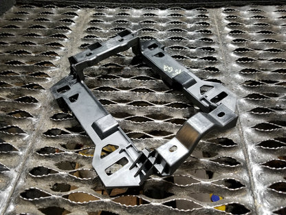 11 12 13 14 15  Audi Q7 3.0l Shifter Assembly Mount Bracket OEM 87k Miles