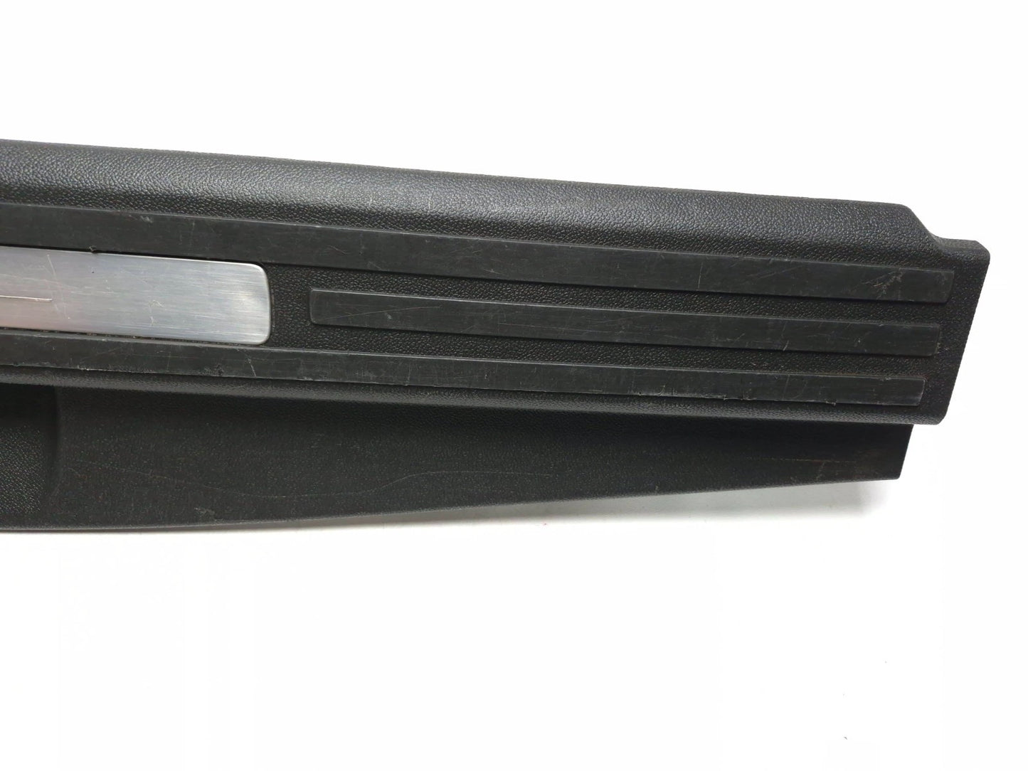 2013 Cadillac Escalade Esv Platinum Rear Trunk Sill Scuff Plate OEM