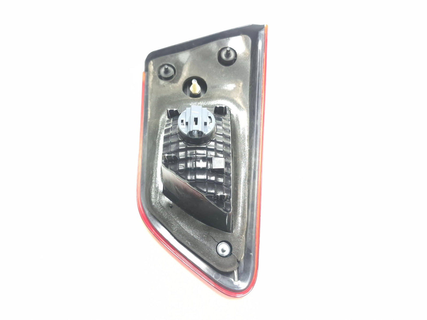 2022 Subaru Crosstrek Tail Light Inner & Reflector Passenger Side Right OEM