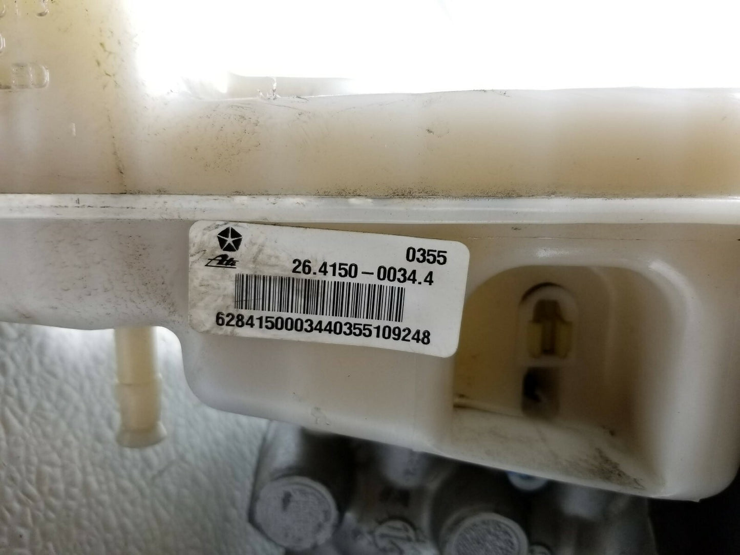 13 14 15 16 Jeep Compass 2.4l Power Brake Booster W/ Master Cylinder  OEM