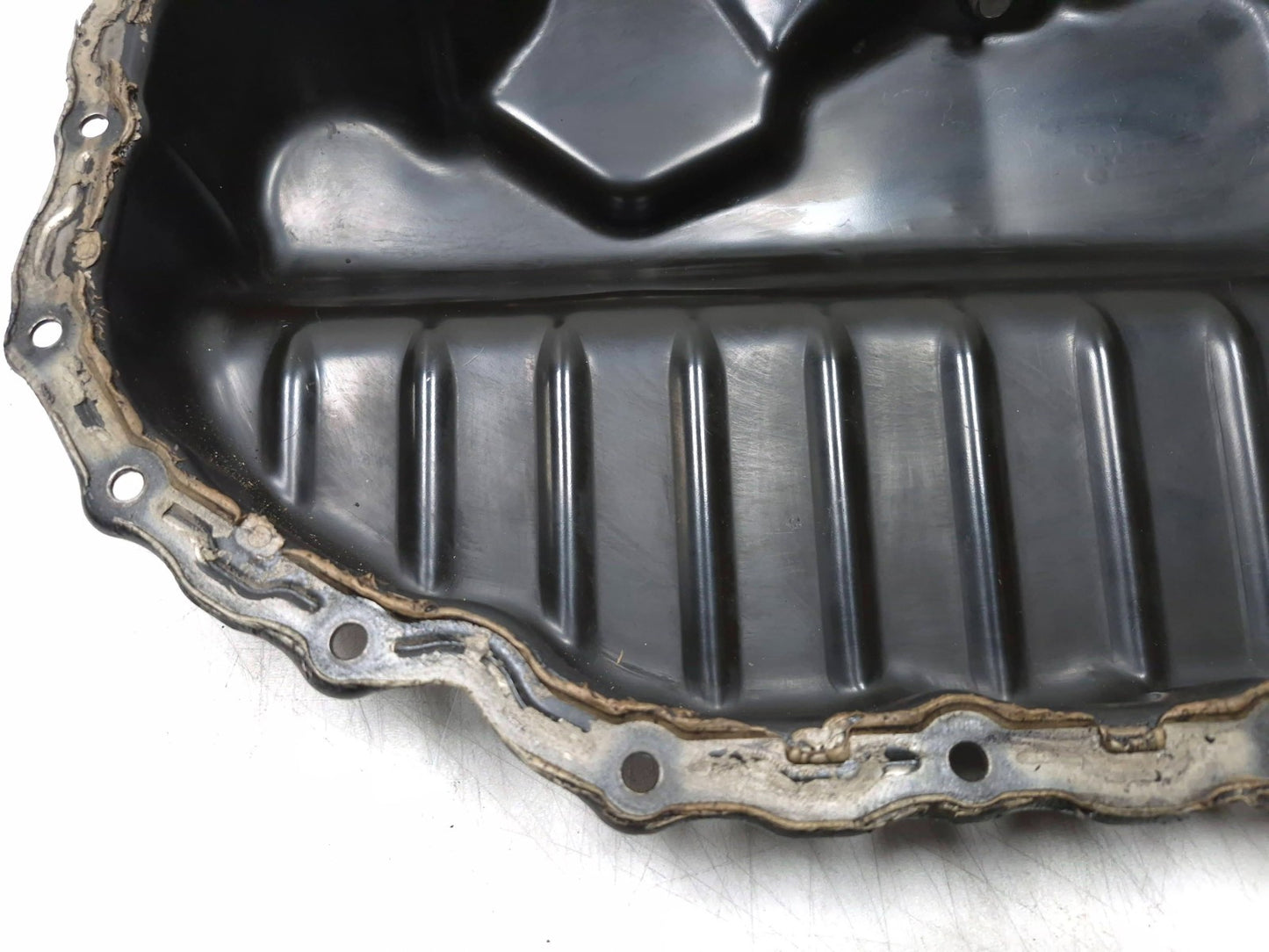 2011 Volkswagen Tiguan Engine Oil Pan 2.0l OEM