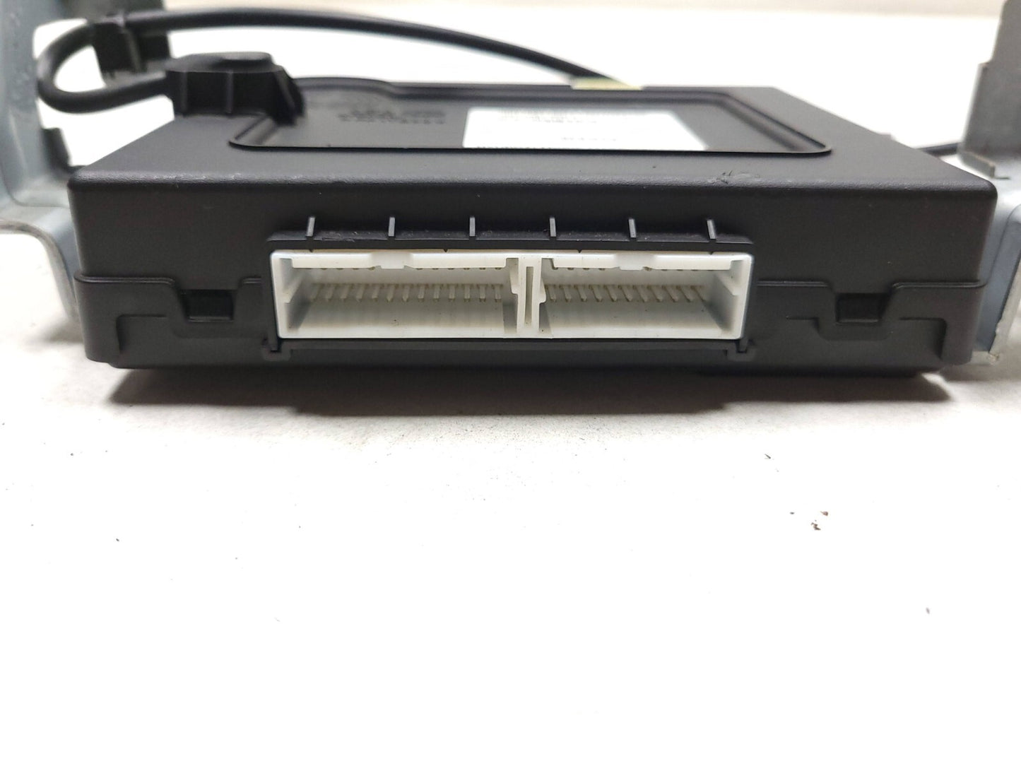 2013-2016 Genesis Coupe Body Control Module Bcu Bcm 95400-2m860 OEM