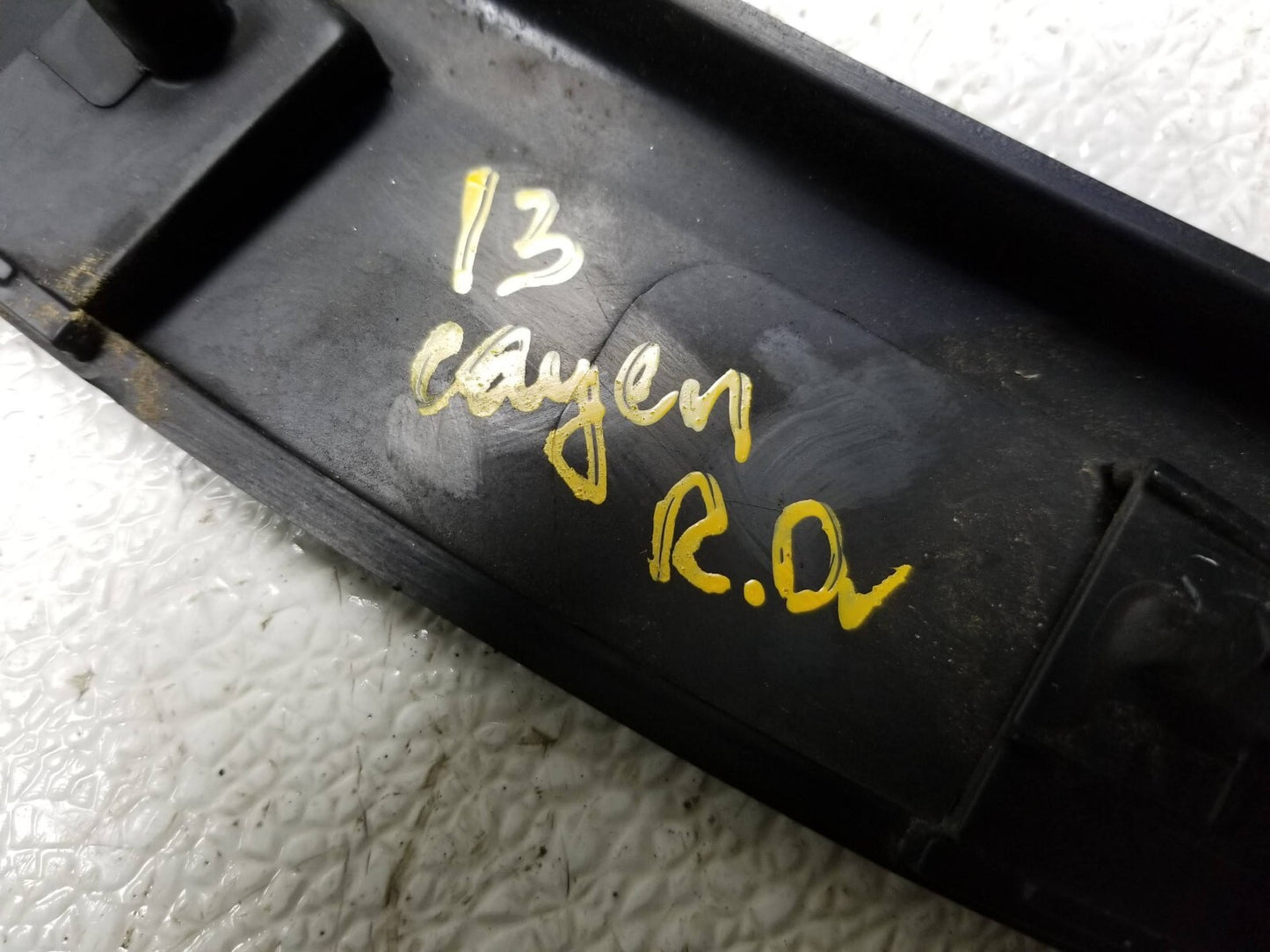 2013 Porsche Cayenne Fender Wheel Arch Molding Rear Driver Side Left OEM