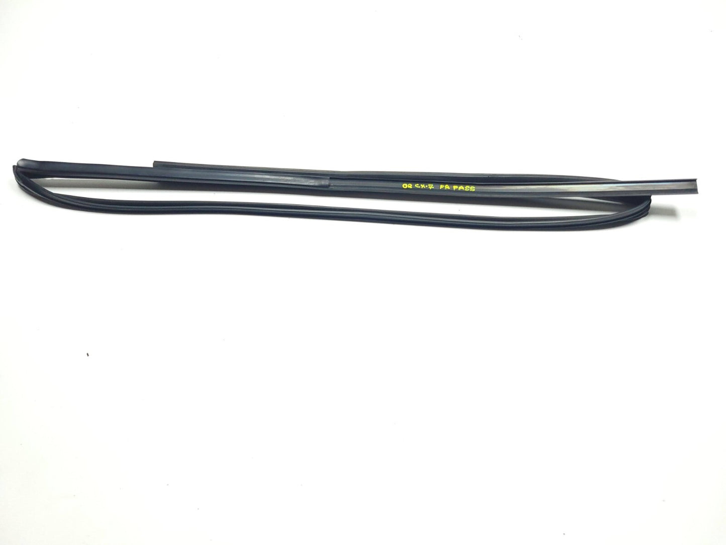 2009 Mazda Cx-7 Front Passenger Door Window Molding 2pcs W/ Weatherstrip OEM