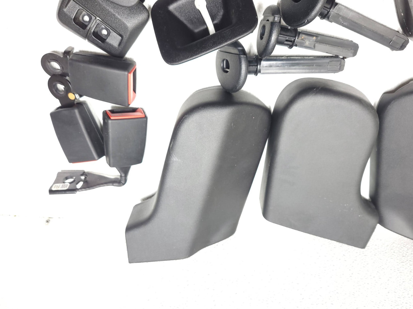 2016 Jeep Cherokee Rear Seat Trim Cover Belt Buckle Guide Sleeve OEM