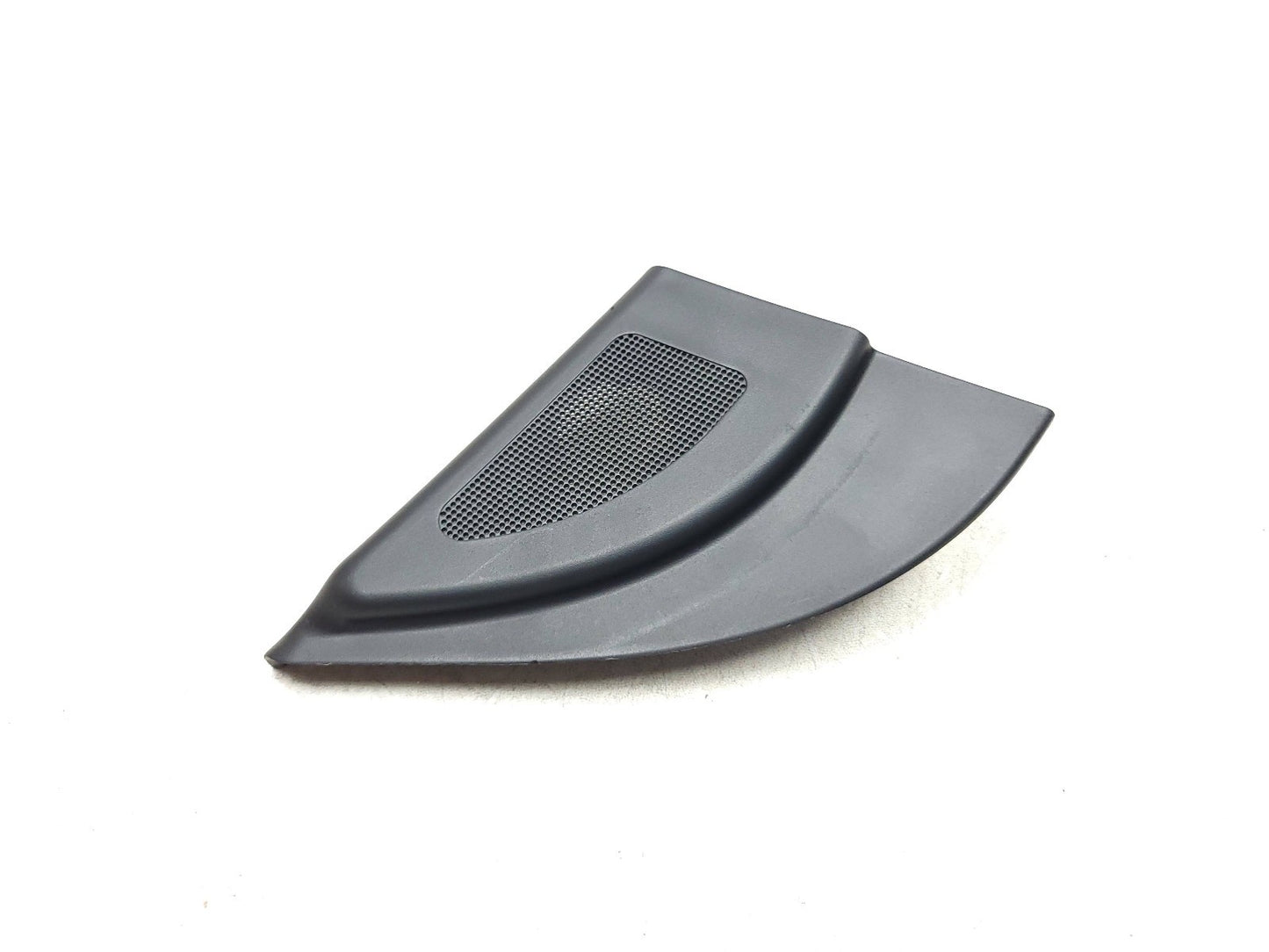 12-17 Hyundai Accent Front Passenger Side Right Tweeter Corner Cover Trim Pane