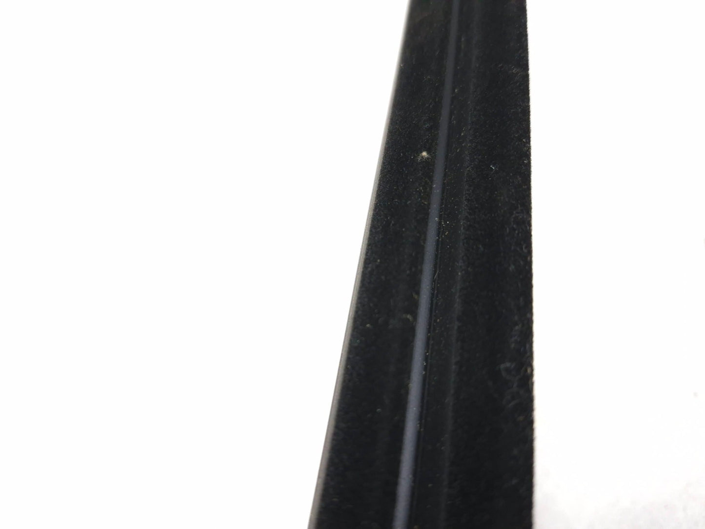 2018 Nissan Altima Front Door Weatherstrip W/ Molding Passenger Side 5 Pcs OEM