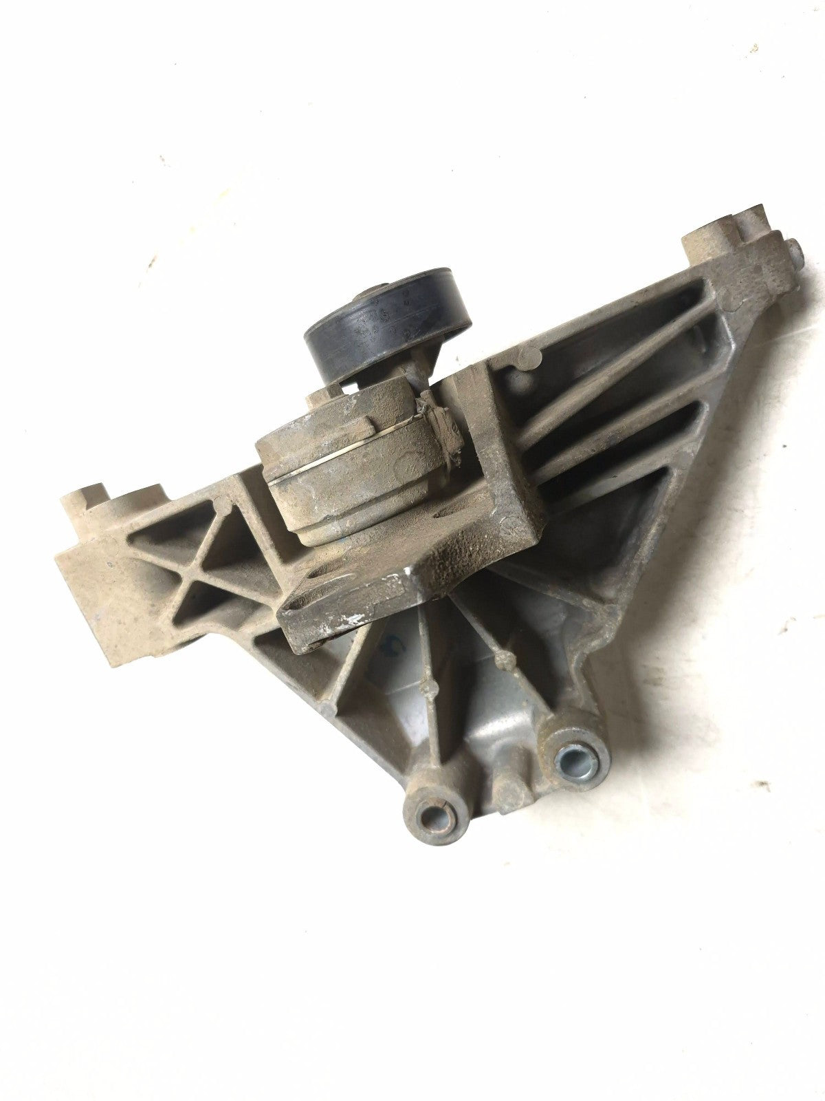 2013 Fiat 500 Turbo Alternator And Compressor Bracket  OEM