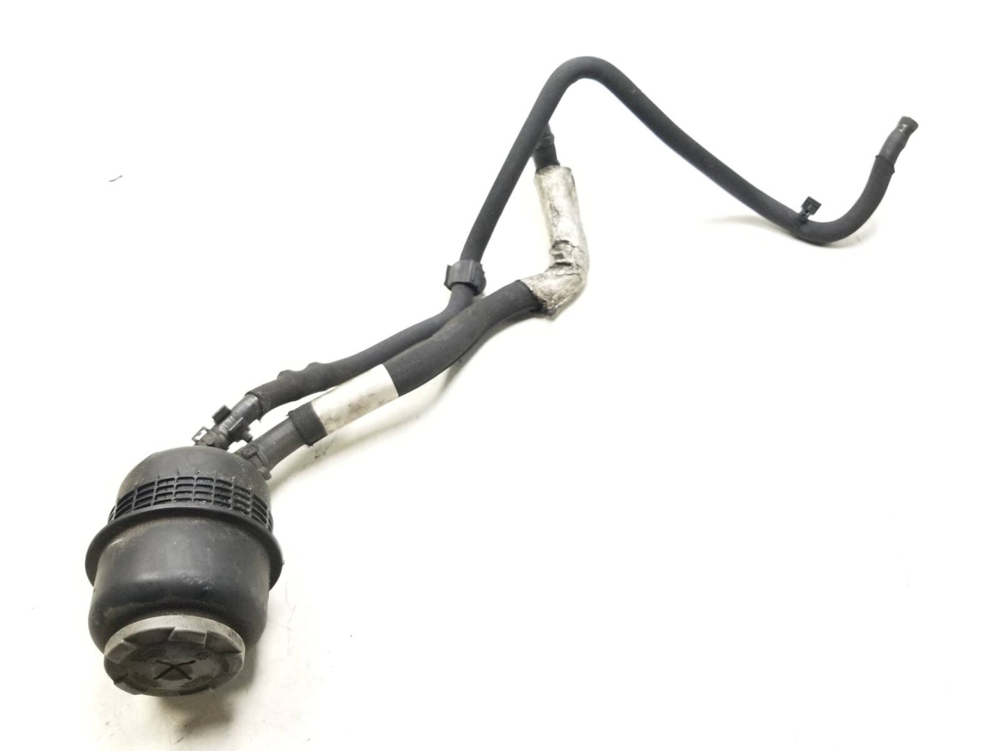 2009 - 2012 Audi Q5 Power Steering Reservoir W/ Hose Pipe OEM