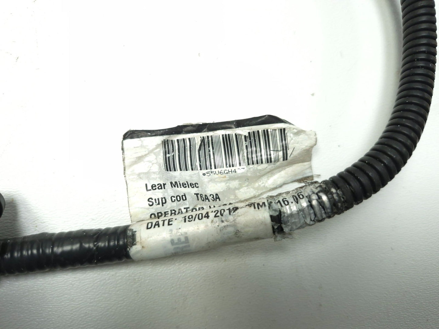 2012 Volvo C30 Main Under Hood Fuse Box Wire Harness OEM