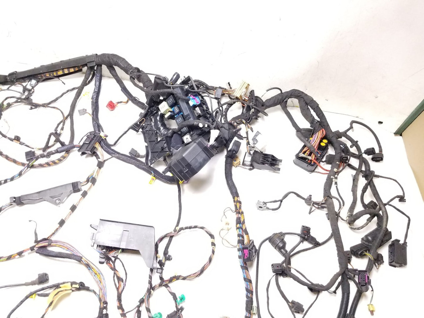 2010 - 2014 VW Golf GTI Interior Floor Wire Harness W/ Body Comfort Module OEM