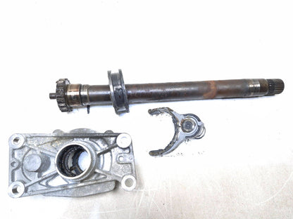 2018 Chrysler 300 AWD Transfer Case Shaft Intermediate Drive Shaft OEM