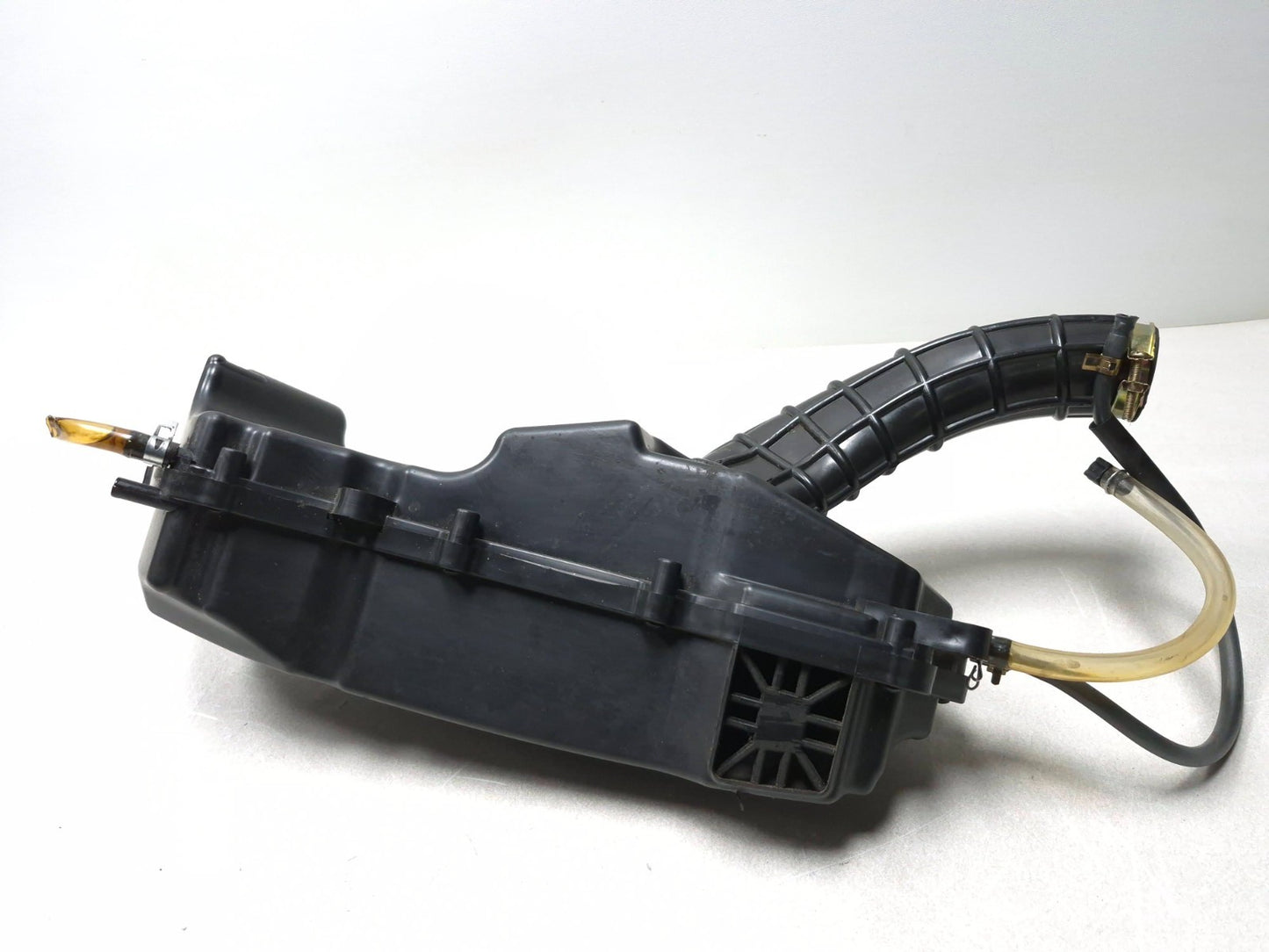 2023 Qianxin Fy200t  Air Box Cleaner Filter Housing OEM