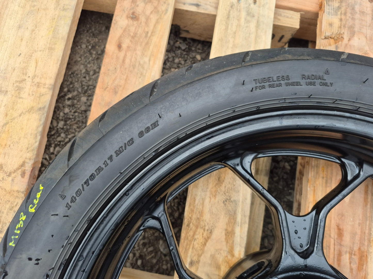 2025 Yamaha R3 Yfz320 Wheel Rim W/ Tire Rear 140/70 R17 OEM
