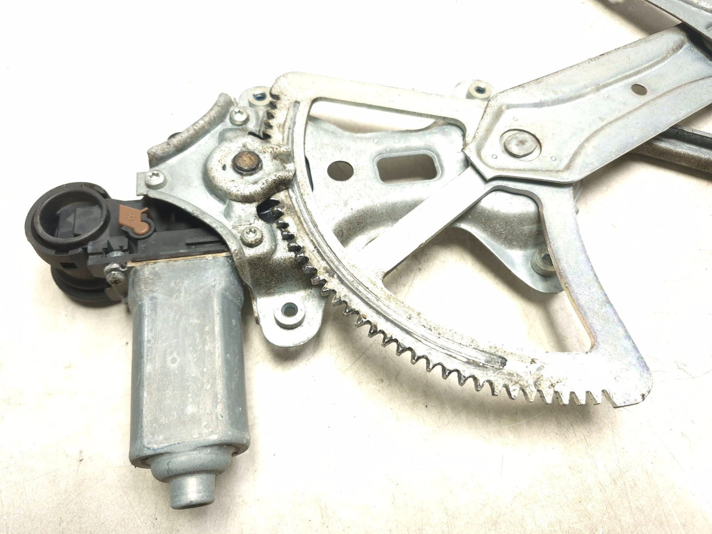 2007 Toyota Corolla Front Door Window Motor Regulator Passenger Side Right OEM