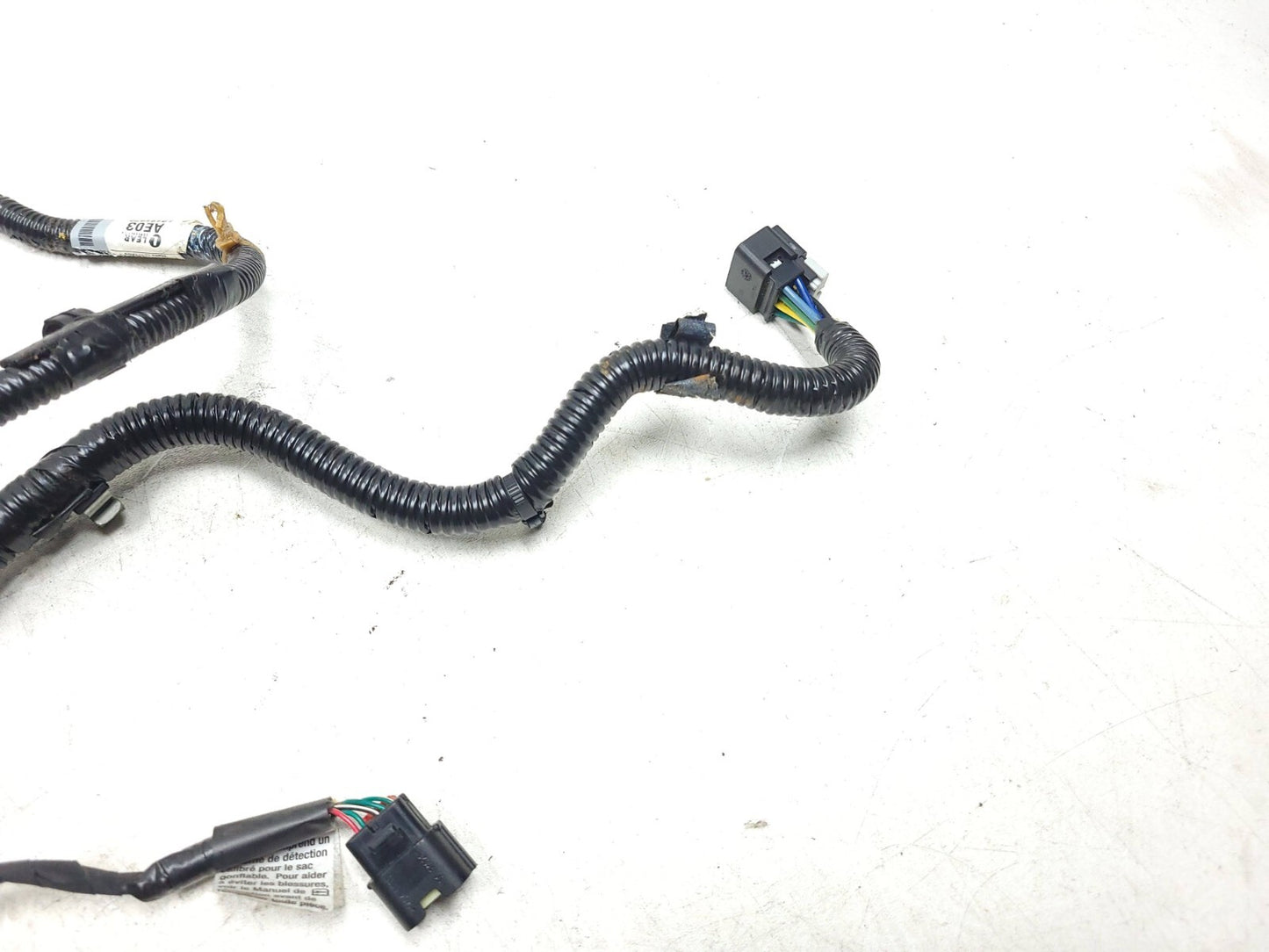 10 14 Chevrolet Suburban Seat Wire Wiring Harness Front Passenger Side Right OEM