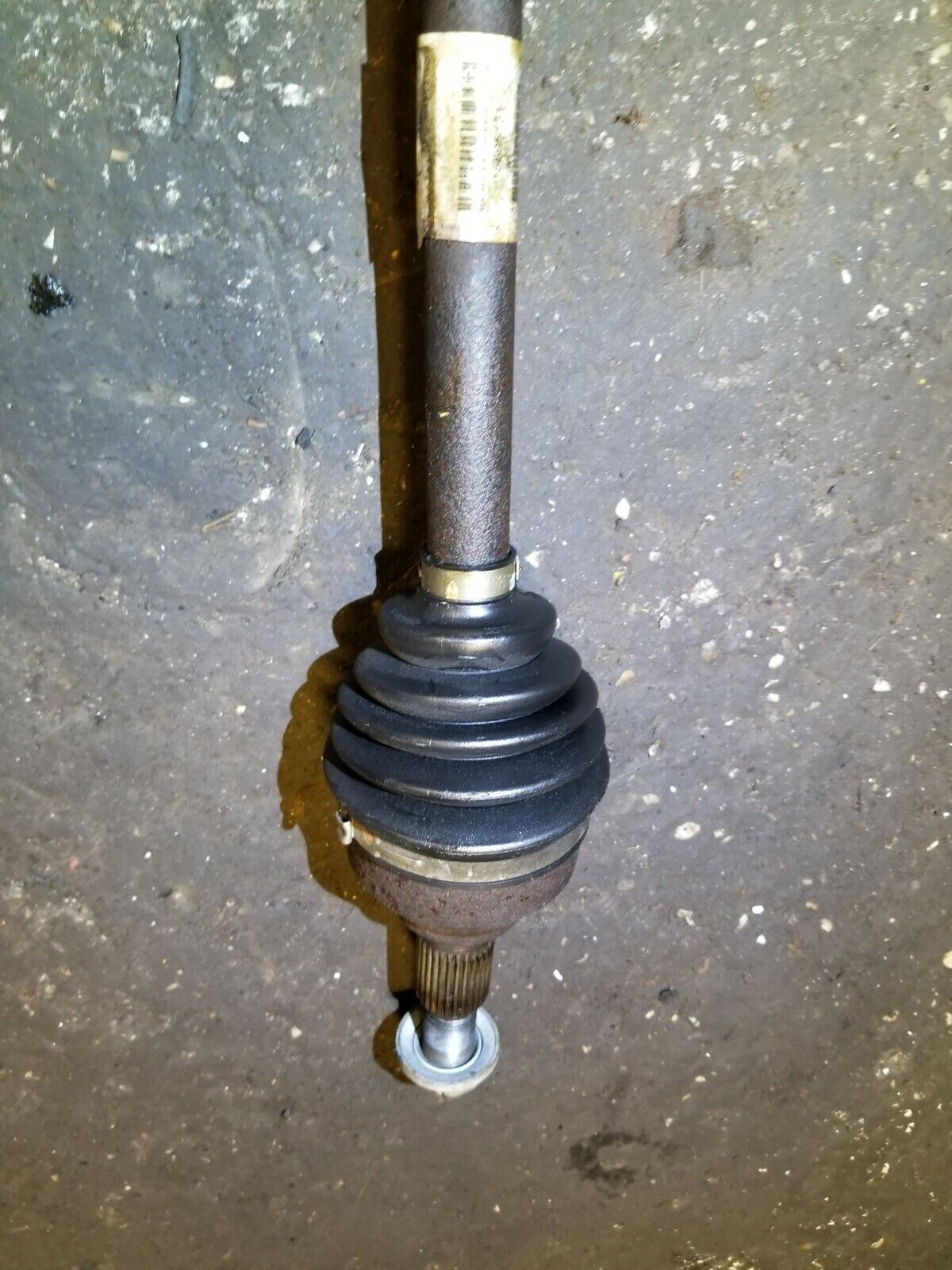 2004 - 2009 Cadillac SRX Axle Shaft Rear Driver Side Left OEM