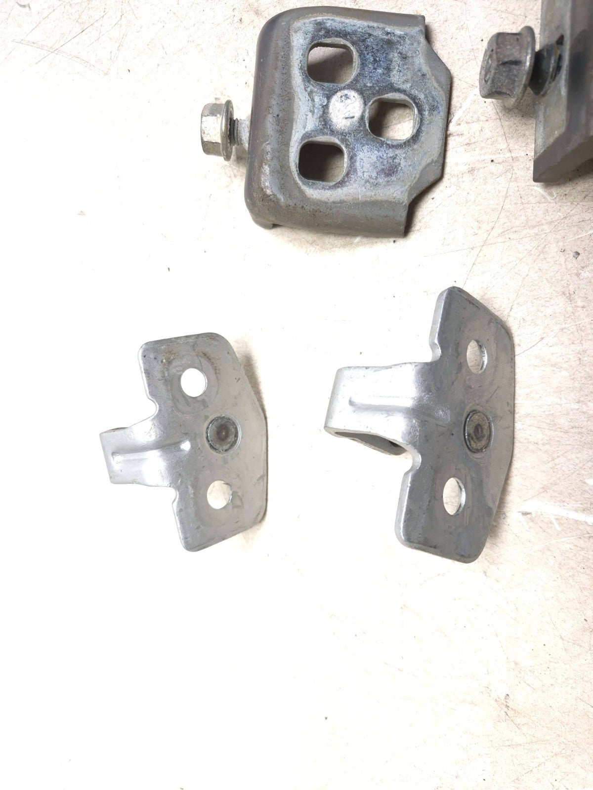 2007 Saab 9-5 Aero Front And Rear Passenger Door Hinge 6pcs W/ Bolts OEM