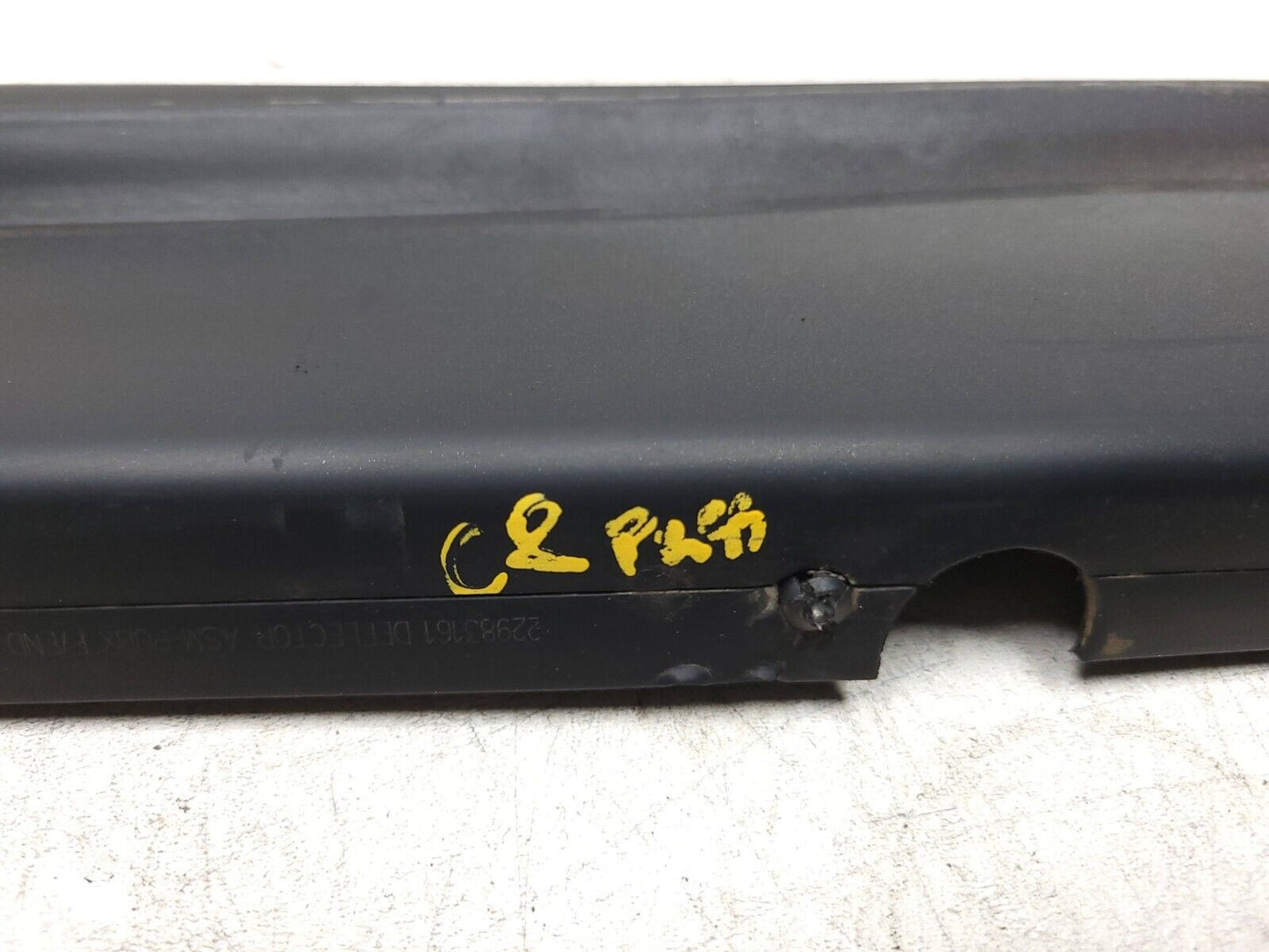 14-19 Chevrolet Silverado 1500 Pickup Box Air Deflector Left & Right 2pcs OEM