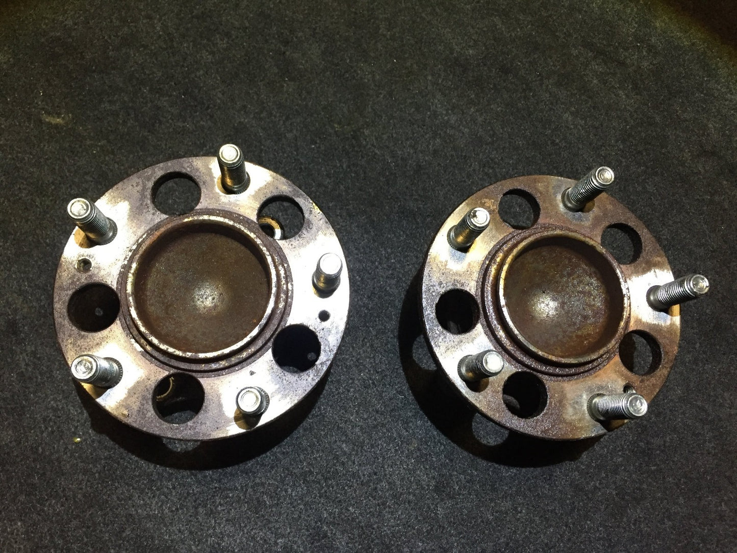 14 15 16 Kia Forte Rear Wheel Bearing & Hub 52710-3x000 2pcs OEM 38k