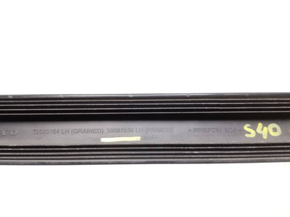 2007 Volvo S40 Door Window Belt Seal Molding Driver Side Left OEM