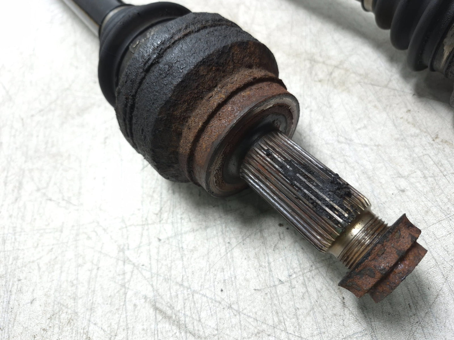2008 BMW X6 E71 Rear Axle Shaft Left & Right  OEM