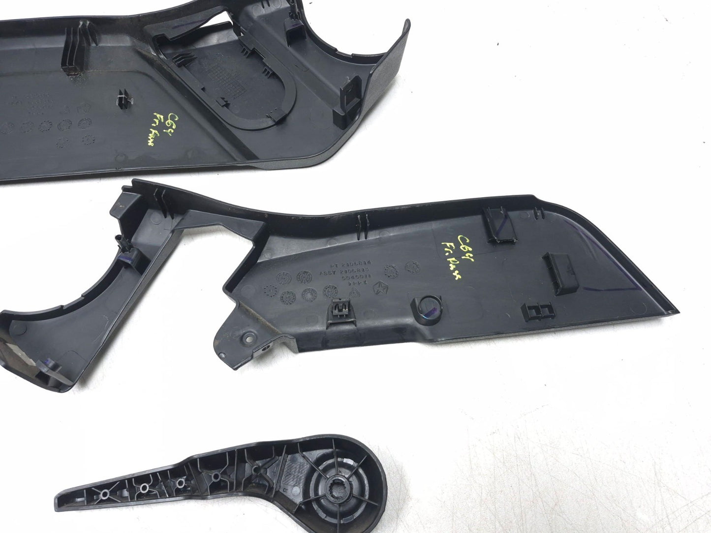 2017 Dodge Journey Front Passenger Seat Lower Trim Cover 5 Pcs OEM