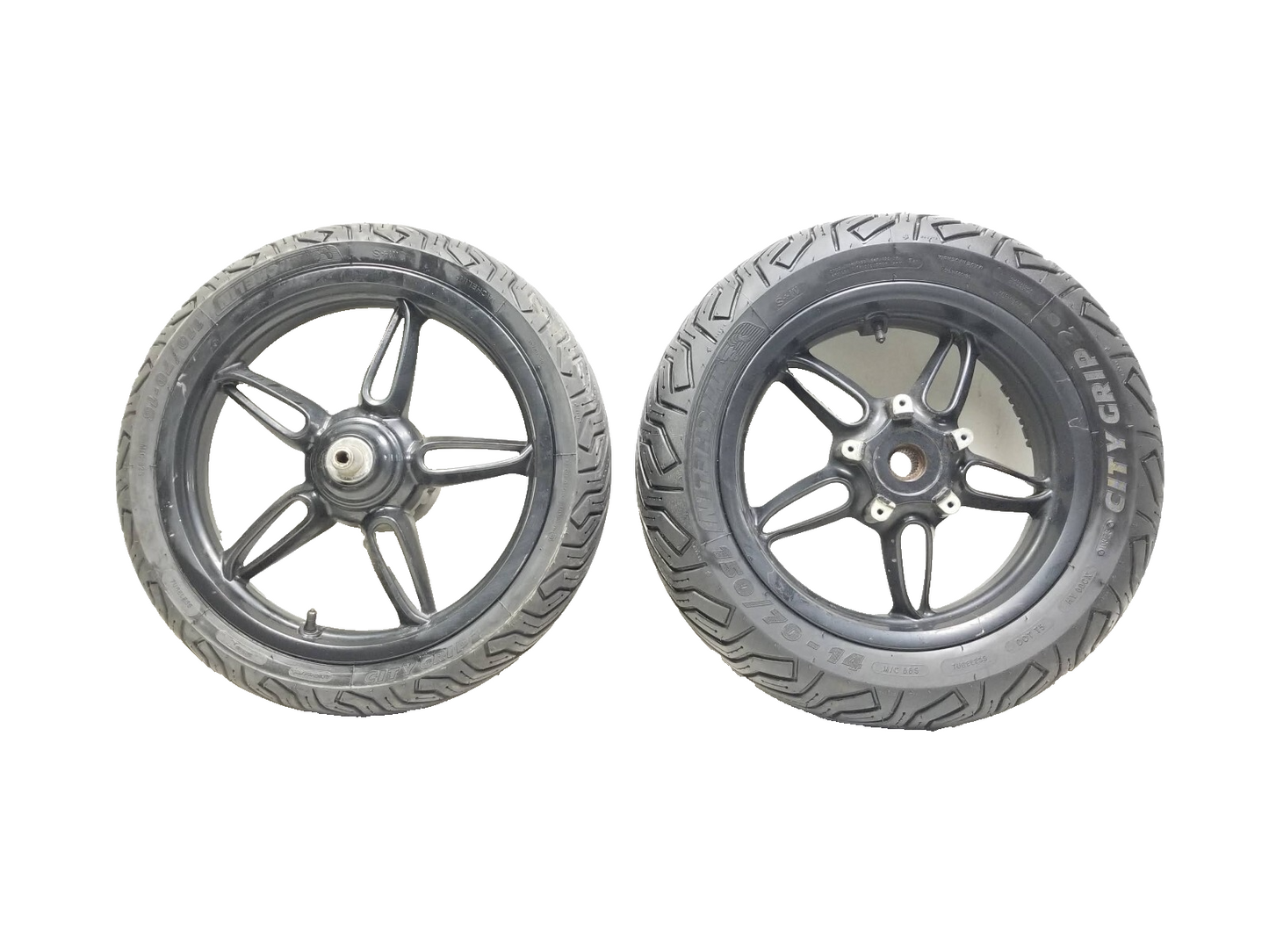 2017 - 2021 Piaggio Bv 350 Wheel Rim & Tire Front & Rear *straight* OEM