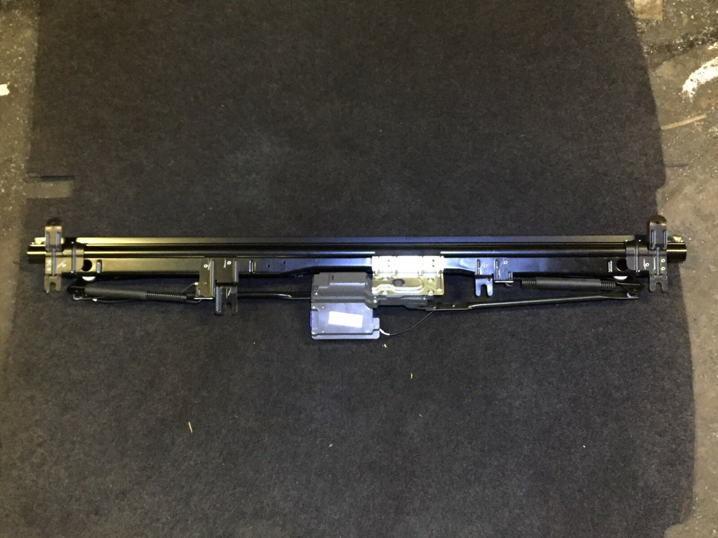 06 07 08 Acura Rl Power Rear Window Sun Shade Blind Assembly OEM D41