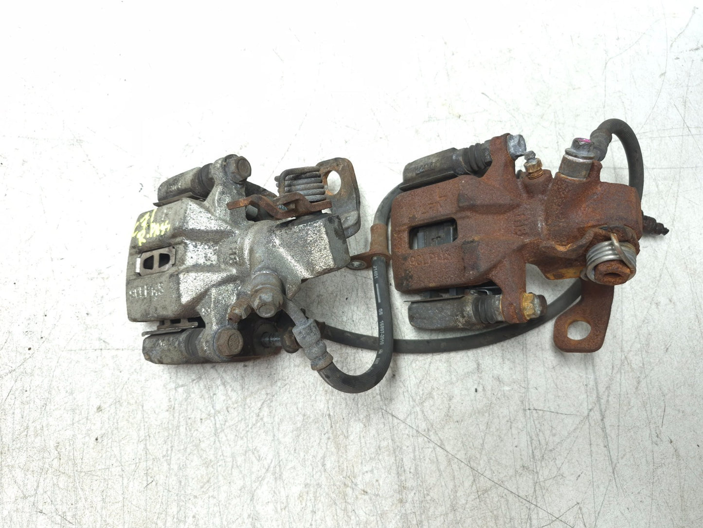 2012 Honda Cr-z Rear Brake Caliper Left & Right OEM