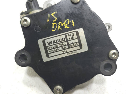 15 16 Dodge Dart 2.4l Power Break Vacuum Pump Ome 76k Miles