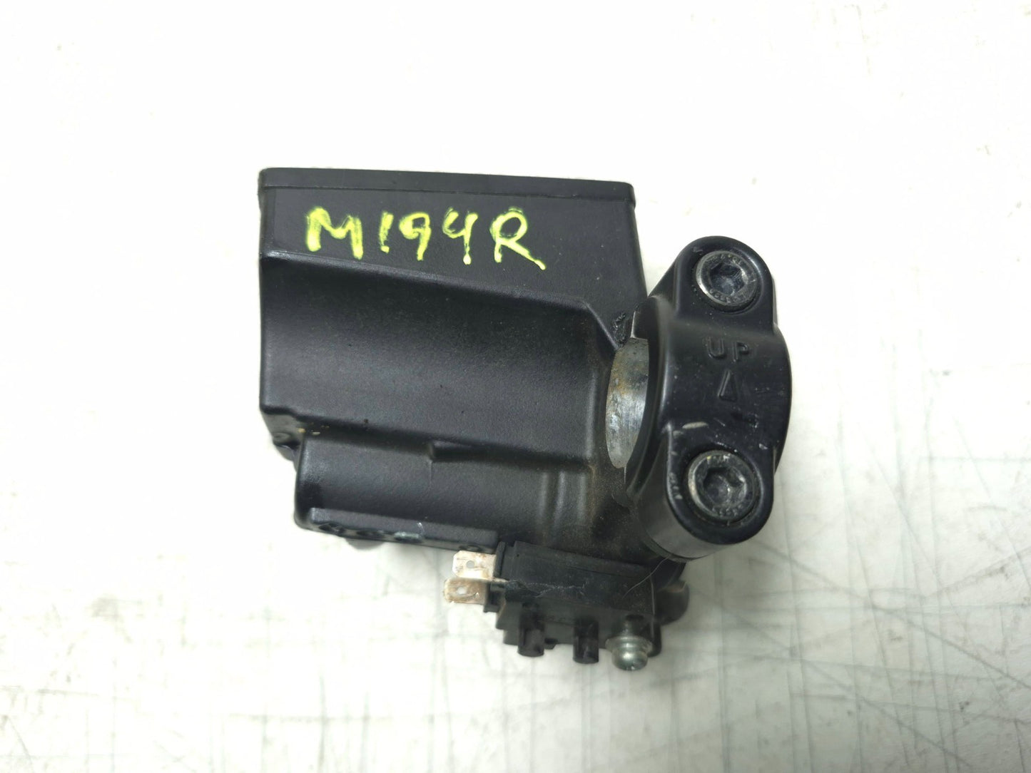 2009 Yamaha Fz6r Front Brake Master Cylinder OEM