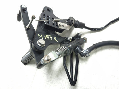 2019 Kawasaki Z400 Er400d Right Footrest & Brake Master Cylinder W/ Pedal OEM
