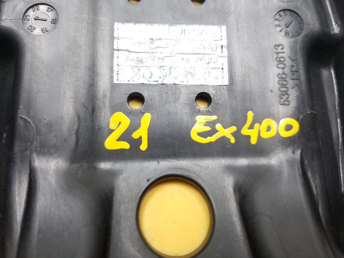 18-22 Ninja 400 Kawasaki Ex400 Z400 Ex400 ABS Seat Front & Rear