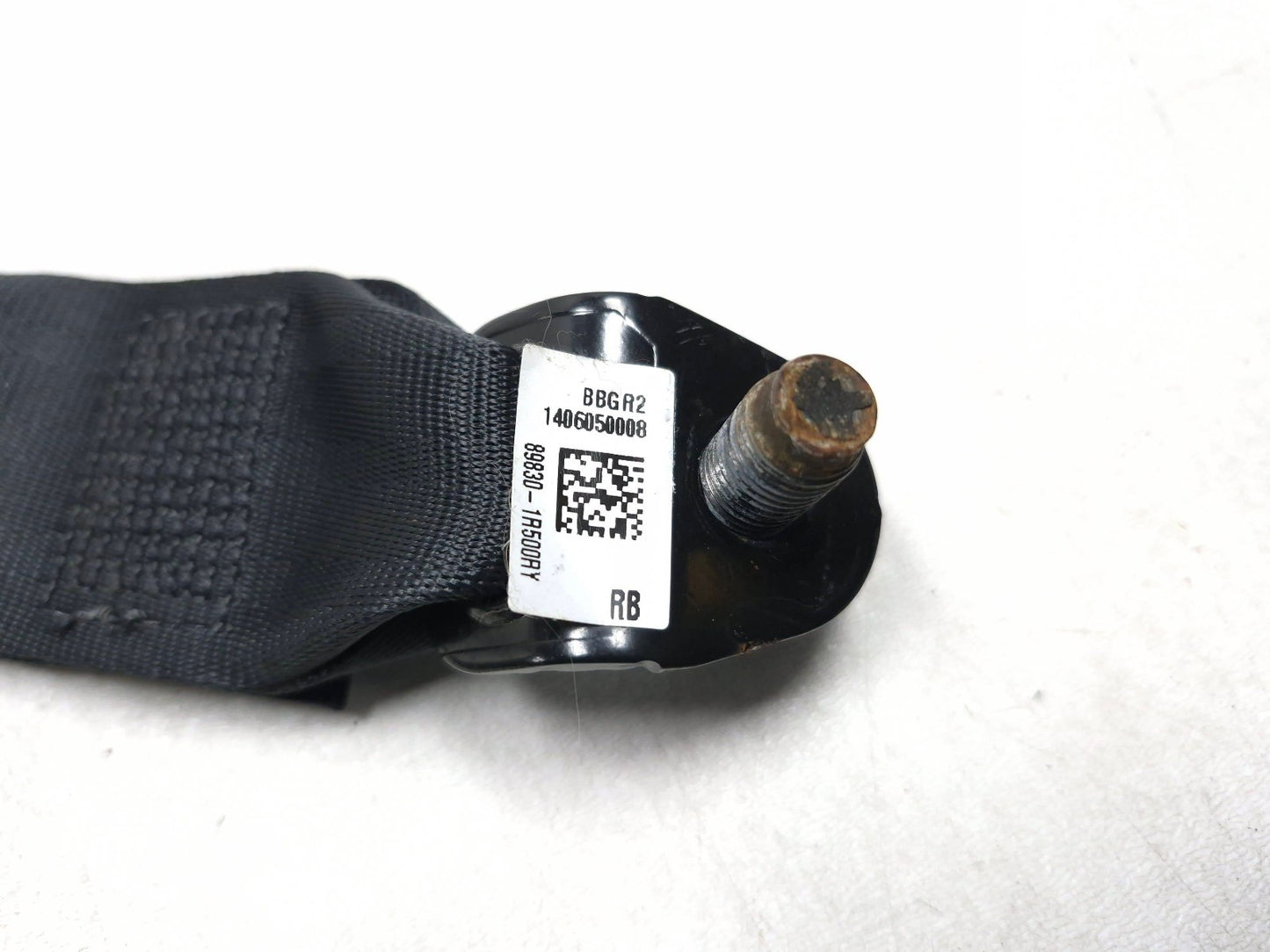 2014 Hyundai Accent Hatch Rear Seat Belt Buckle 89830-1r500ry
