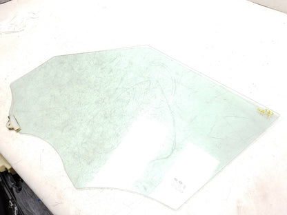 2014 - 2019 Kia Soul Door Window Glass Front Passenger Side Right OEM