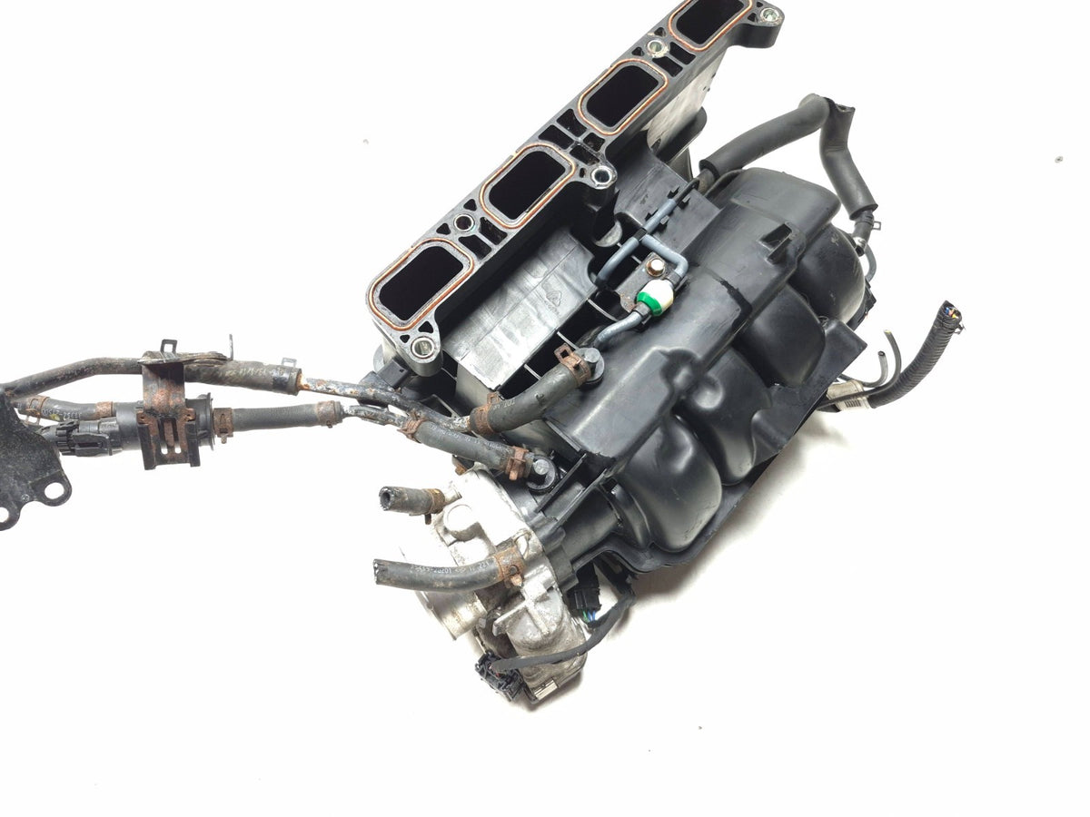 2015 Kia Optima Intake Manifold & Throttle Body 283102g700 OEM