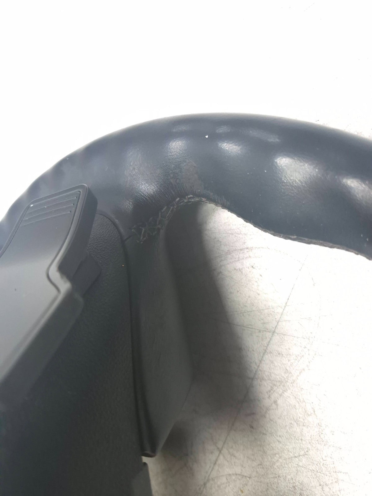 2013 Hyundai Genesis Steering Wheel OEM