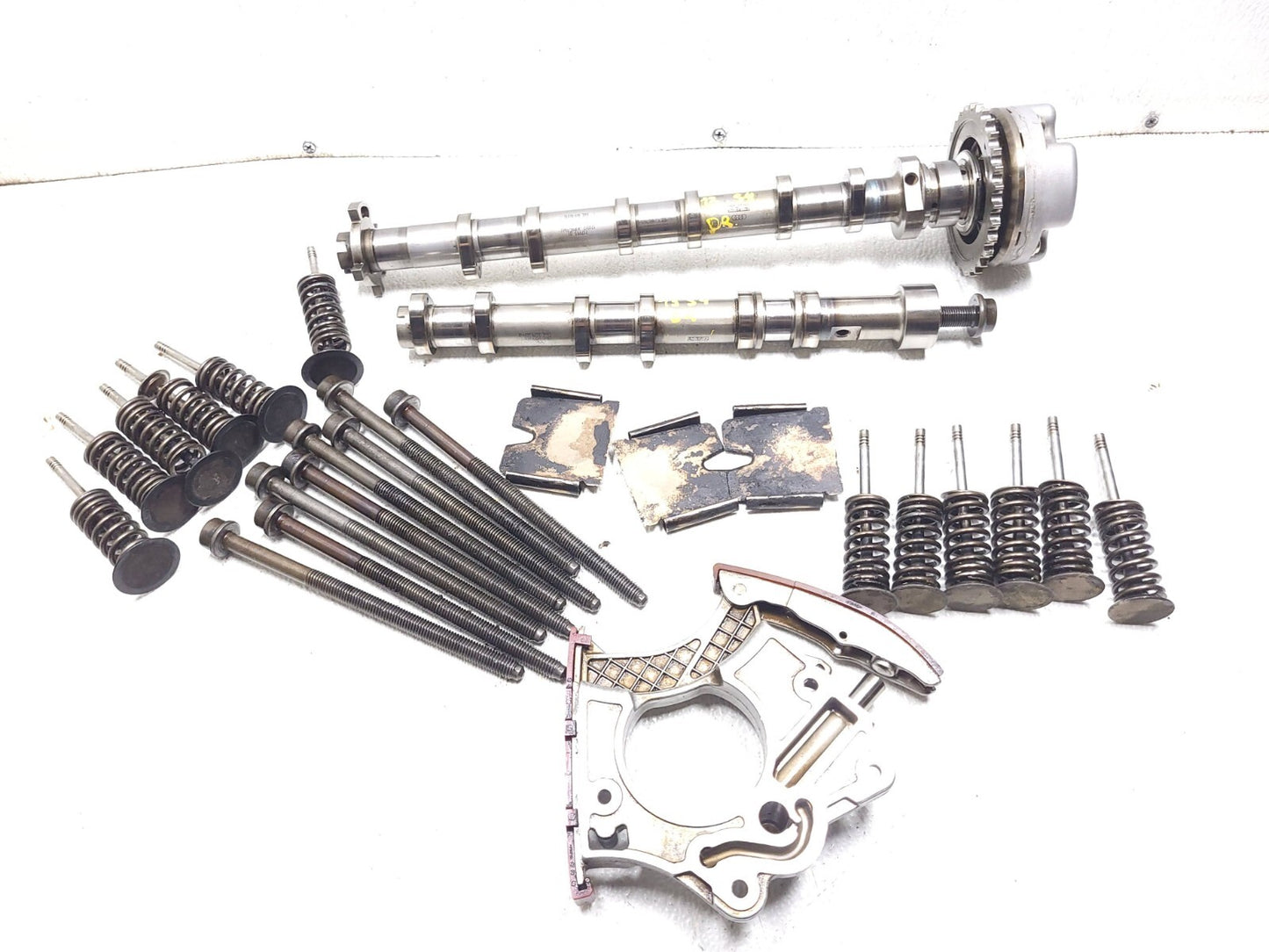2013 Audi S4 3.0l Engine Camshaft & Valve & Chain Tensioner Left Driver Side OEM