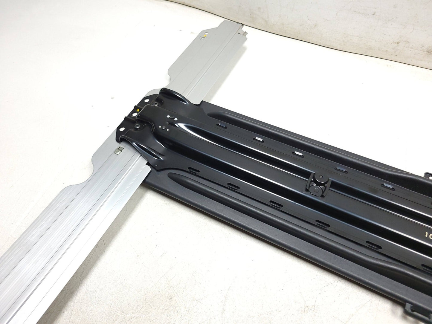 2011 - 2016 Scion Tc Sunroof Track Sliding Glass Frame Rail OEM