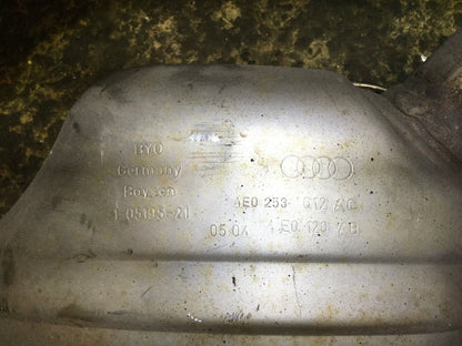 03 04 05 06 D3 Audi A8l Rear Exhaust Muffler Right Pass Side Oem. 4e0253612 AC