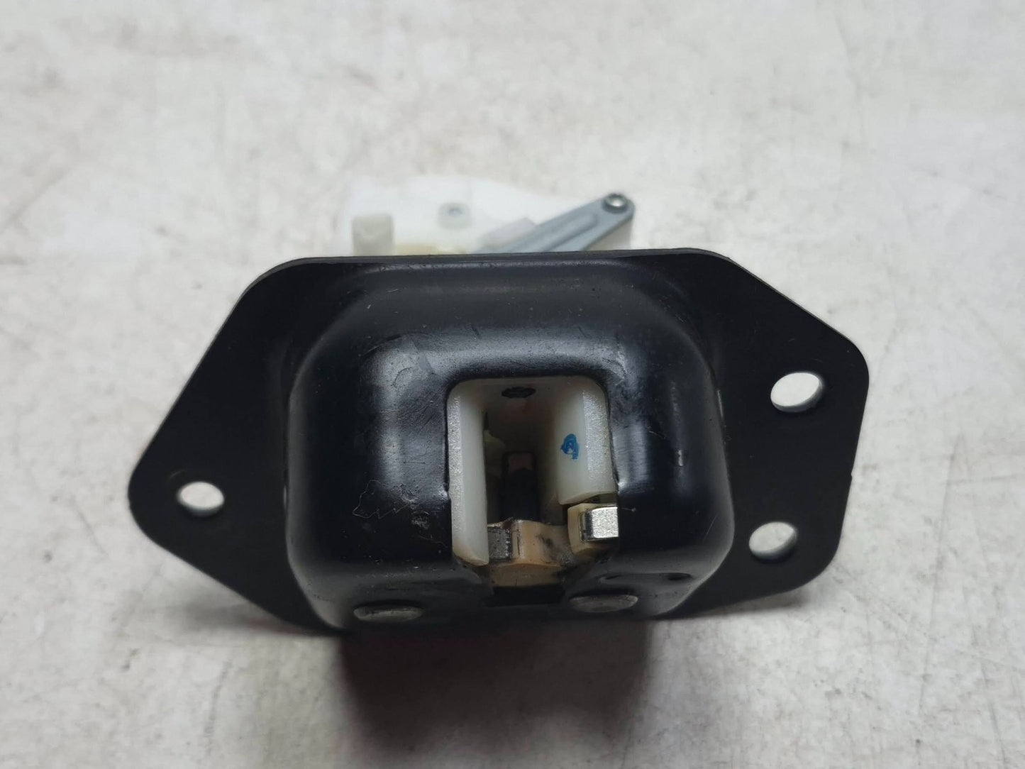 2015 Nissan Juke Liftgate Lock Actuator OEM