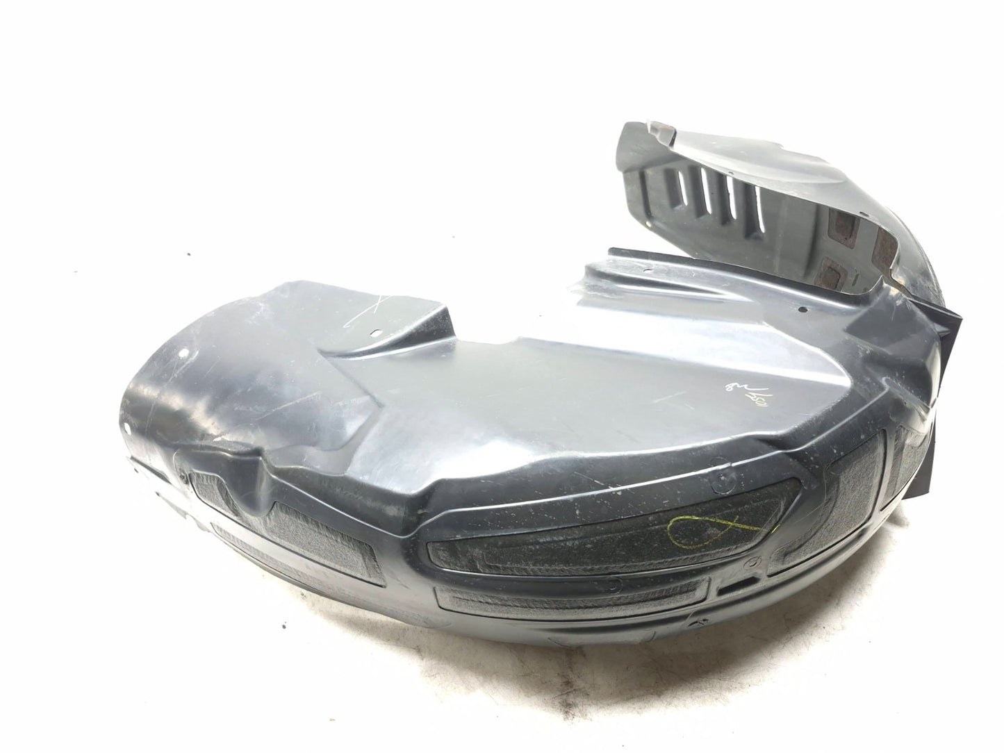 2018 Chrysler 300 Rear Fender Liner Splash Shield Left & Right OEM