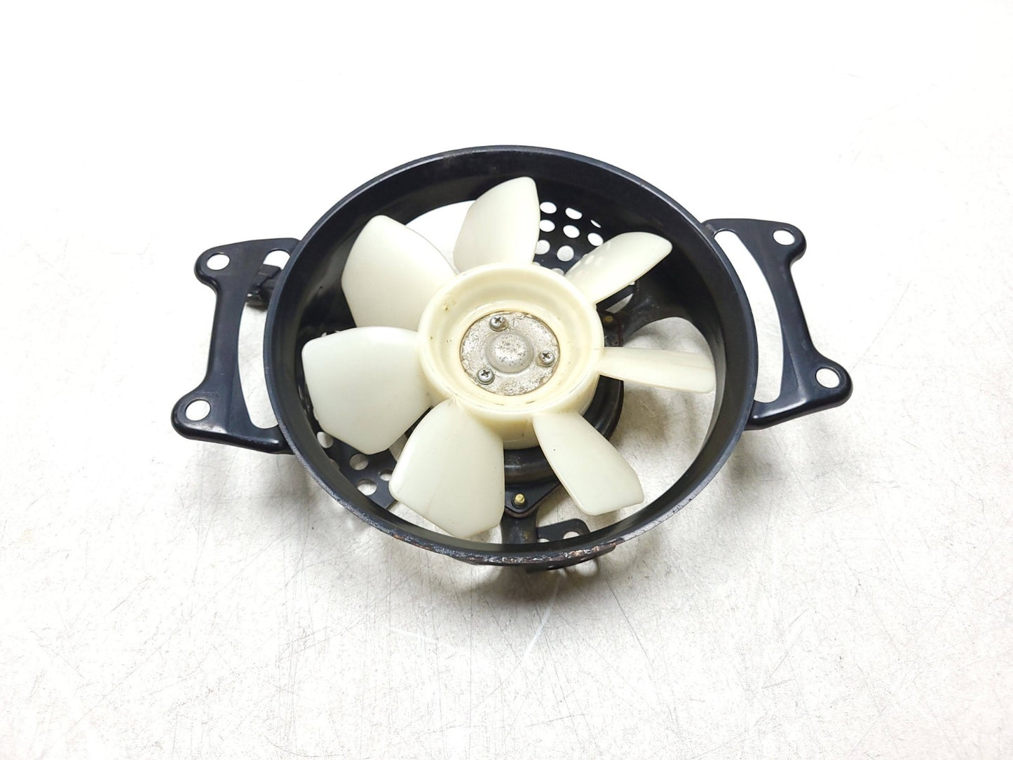 1986 Kawasaki Vulcan 750 Vn750 Radiator Fan Assy OEM