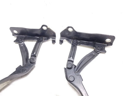 2014 - 2019 Kia Soul Front Hood Bonnet Hinge Pair OEM
