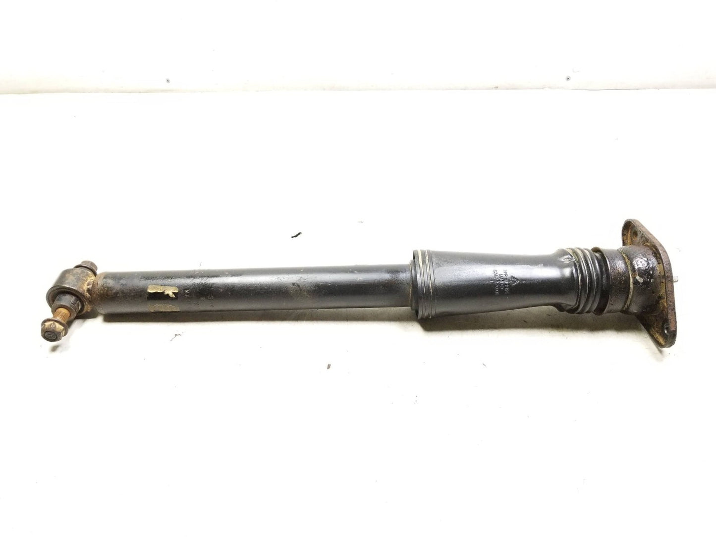 2011 - 2013 Kia Sportage AWD Rear Shock Strut Absorber Left & Right OEM